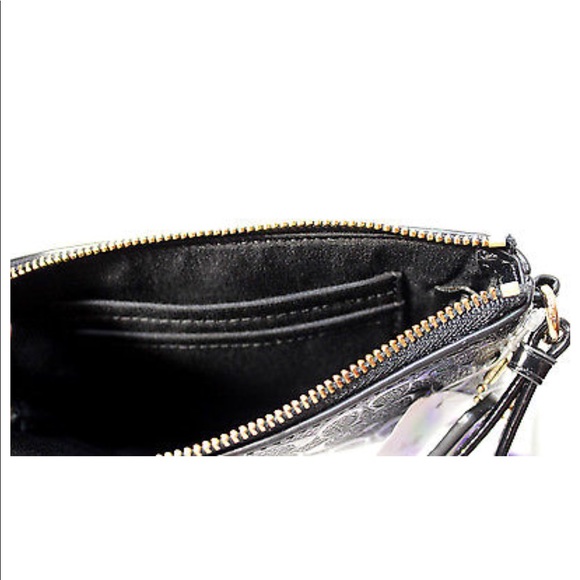 COACH Corner Zip Wristlet Patent Leather - Picture 7 of 8